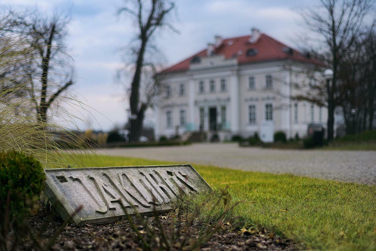 Hotel Jakubus Wilkow  Esterno foto